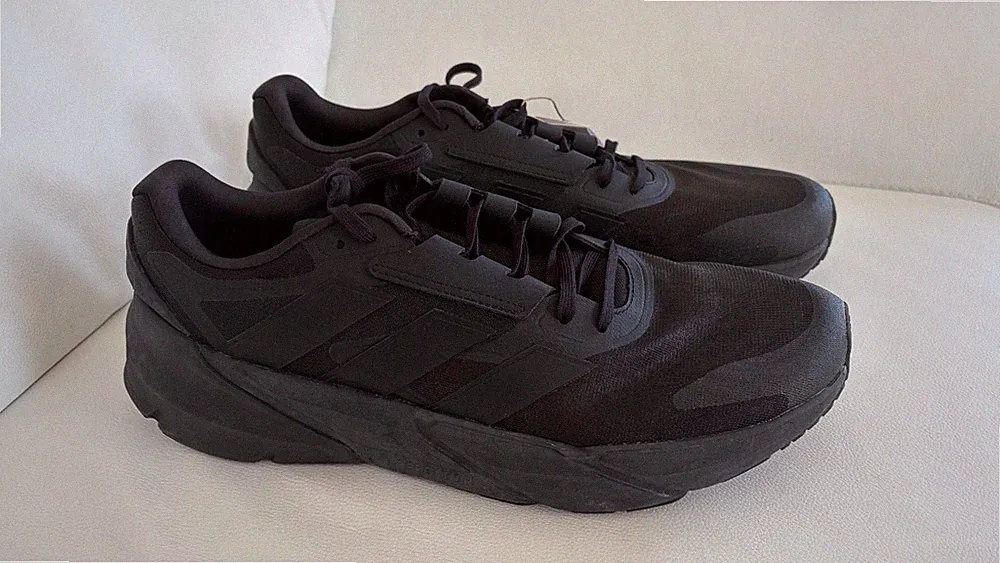 ADIDAS Adistar 2M, Herrenlaufschuh schwarz Größe 50 2/3 , neu NP140€