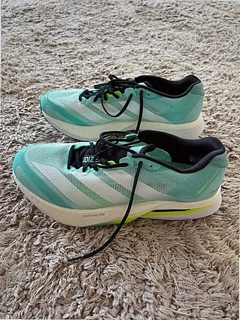 44.5 Sportschuh