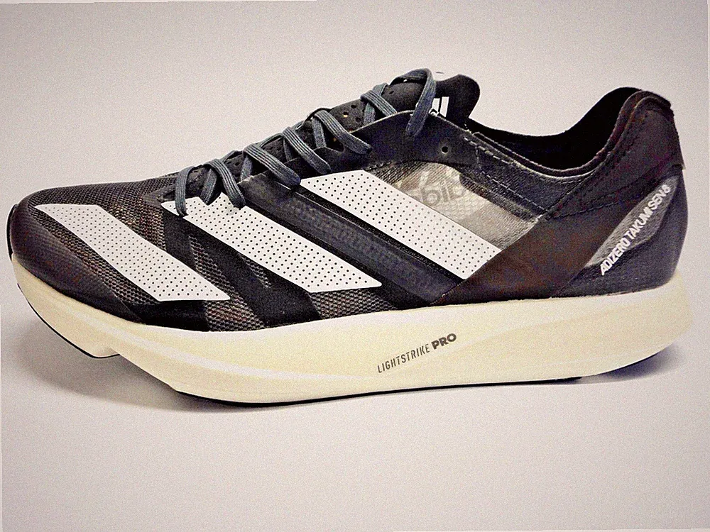 Adidas Adizero Takumi Sen 8/Adidas Marathon/Größe 46/schwarz/weiß/HO1121