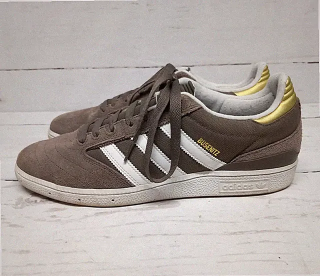 Adidas Busenitz Schuhe Herren Größe 10 Cargo Braun & Gold Wildleder Turnschuhe