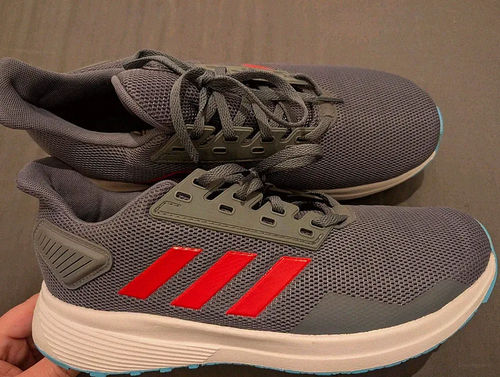 Adidas Duramo 9K Laufschuhe Gr. 40 Grau/Rot/Türkis Neuwertig