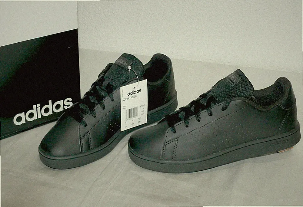 Adidas EF0212 Advantage K Tennis Sport Lauf Running Leder Schuhe 39,5 40 Black
