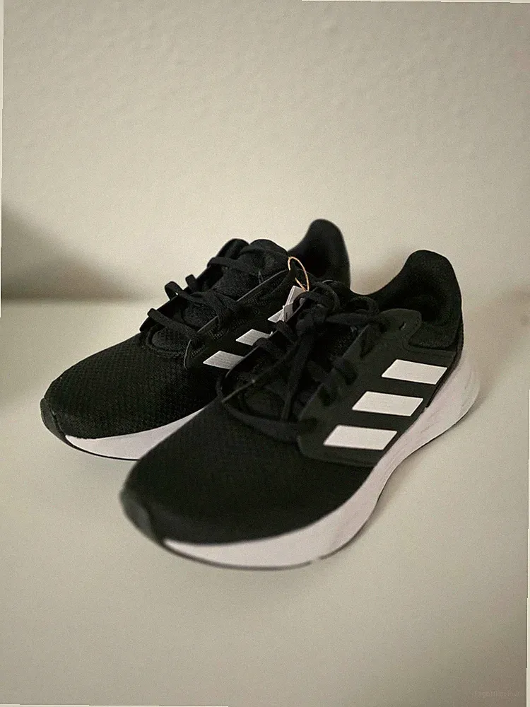 Adidas Galaxy 6 W Damen Laufschuhe Gr. 40 Neu mit Etikett & Karton GW3847