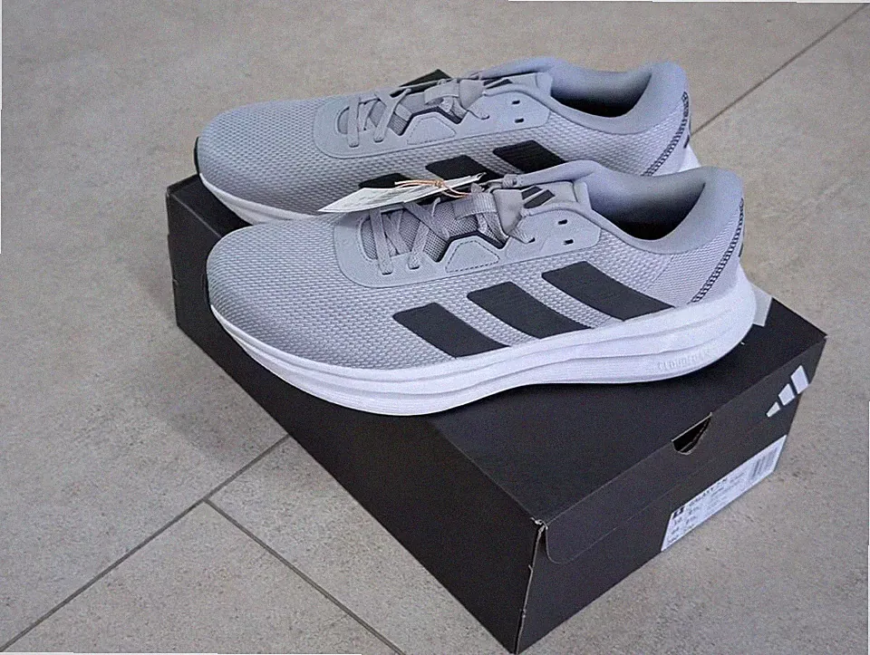 ADIDAS Galaxy 7 Laufschuhe Cloudfoam Grau Gr 44