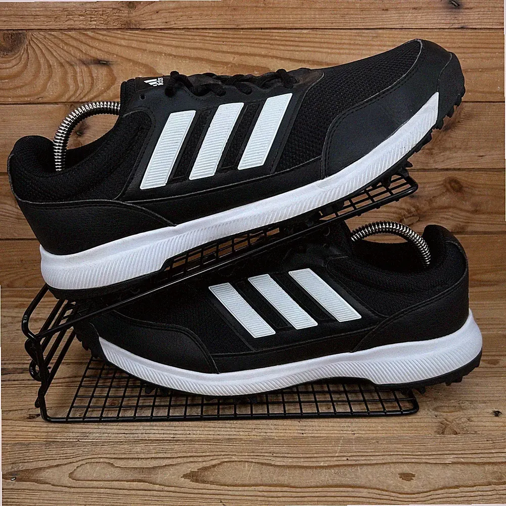 Adidas Golfschuhe Herren Gr. UK 10,5 Tech Response 2.0 schwarz weiß Spikes Turnschuhe