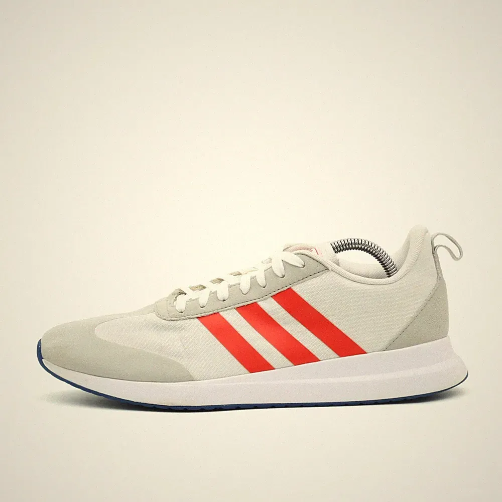 adidas Herren EE9728 Laufschuhe EU 44 Weiß Rot Textil Wildleder Originals