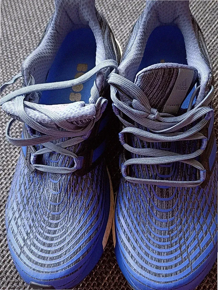 adidas Laufschuh