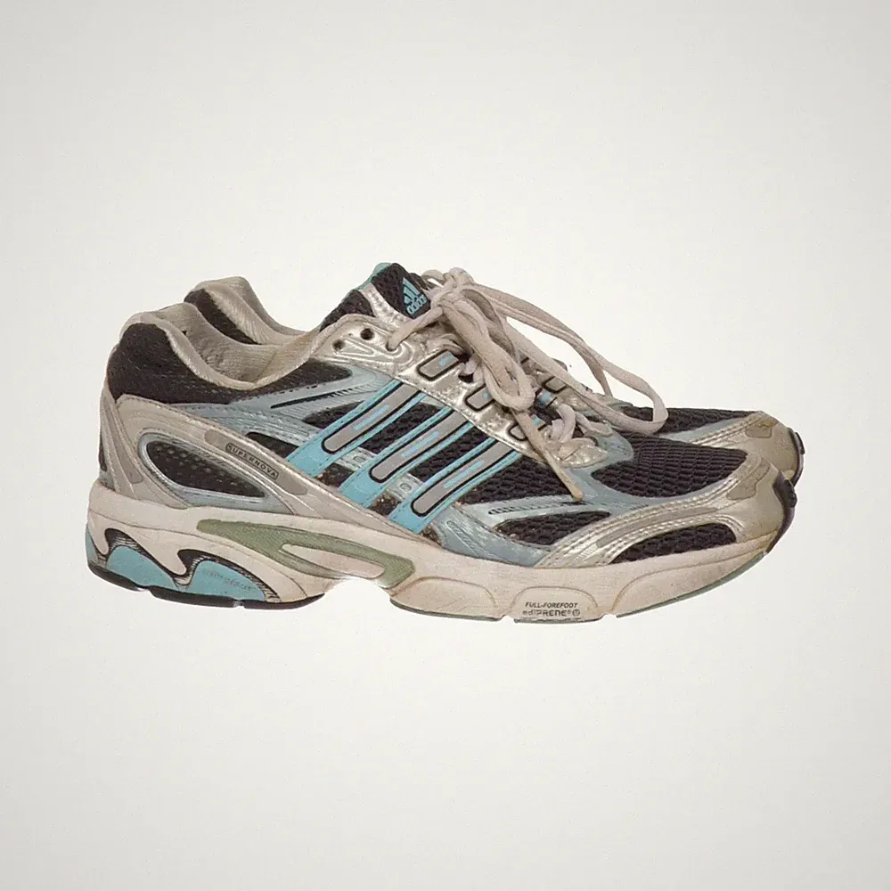 Adidas, Laufschuhe, Größe: 39 1/3, Schwarz/Blau/Silber, Damen #gvY
