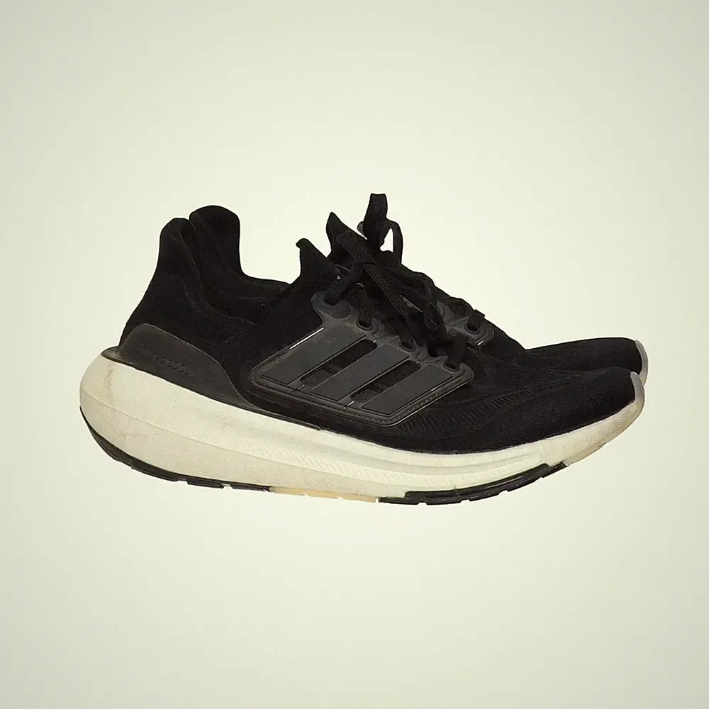 Adidas, Laufschuhe, Größe: 42 2/3, model: ultraboost, Schwarz/Weiß, Herren #EUV