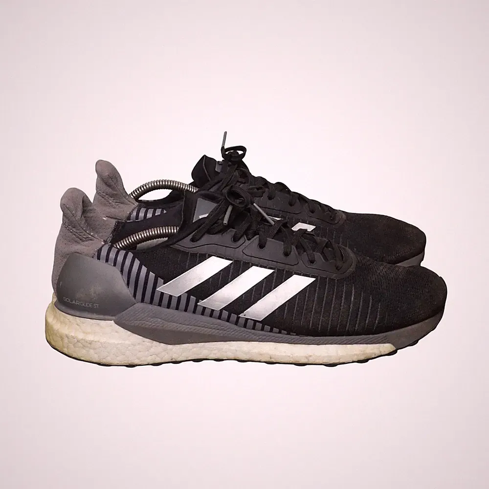 Adidas, Laufschuhe, Größe: 46 2/3, model: solarboost, Schwarz/Silber #s1e