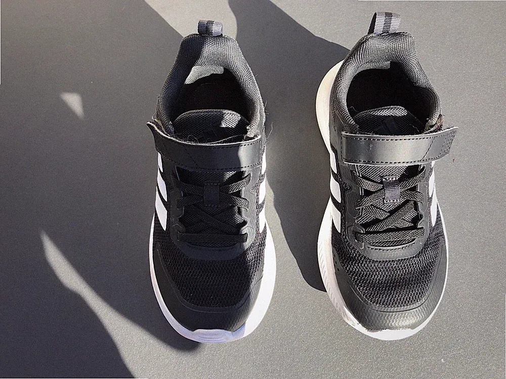 Adidas Laufschuhe Kinder Größe 32