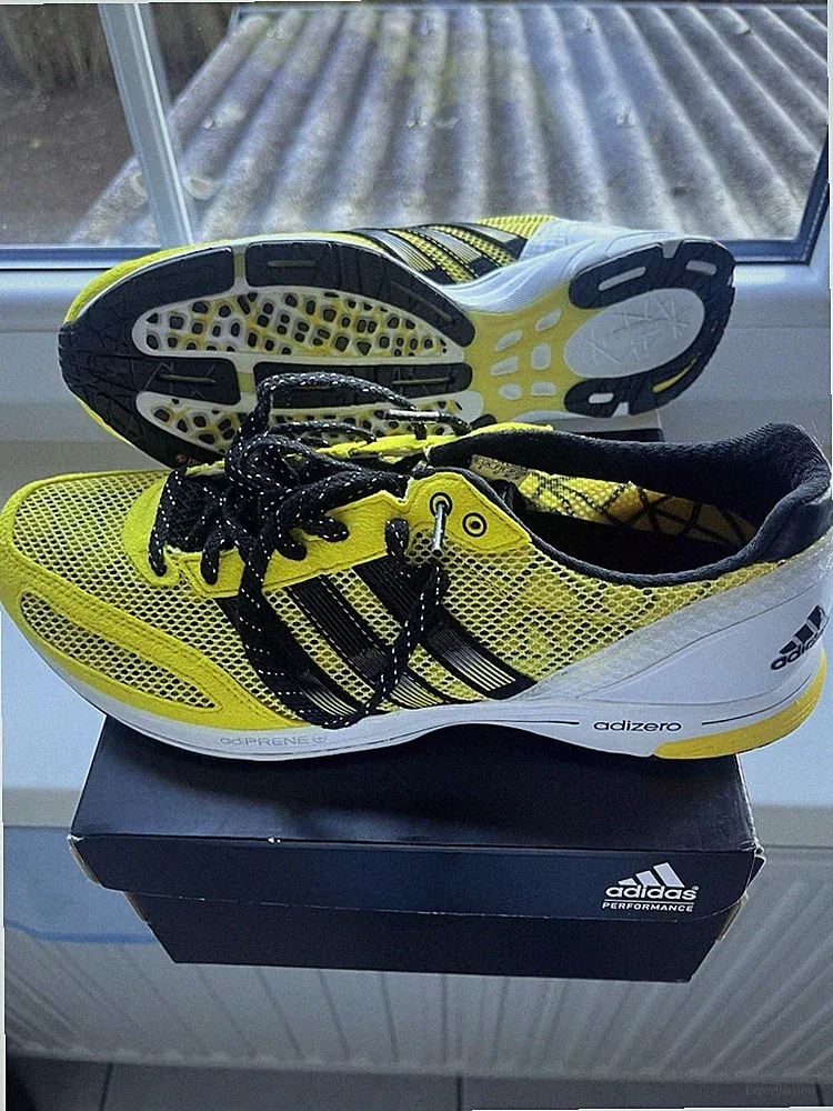 Adidas Laufschuhe Männer Gr. 42 Neu mit Karton Herren