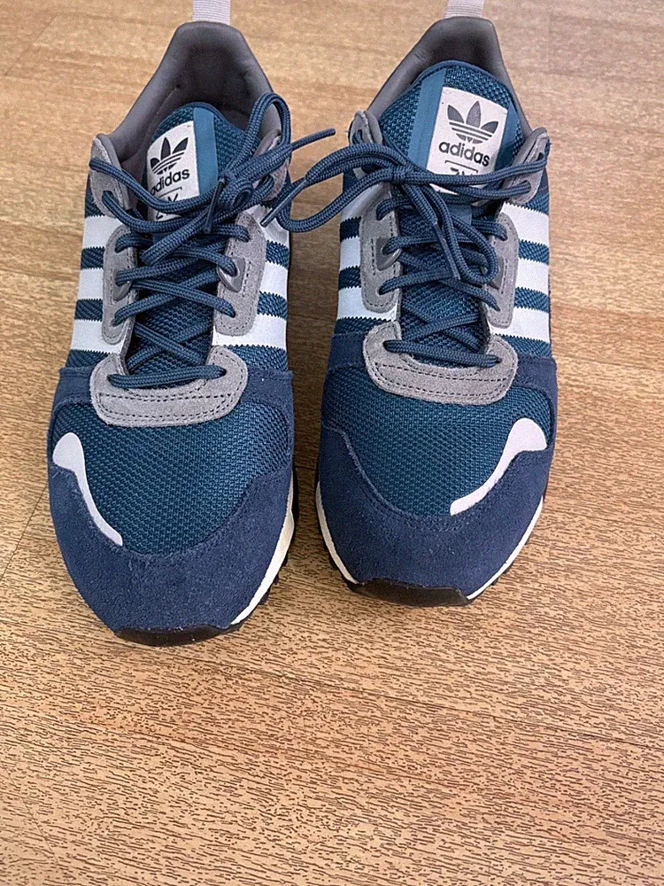 Adidas Laufschuhe Sportschuhe Herren neu 45,5