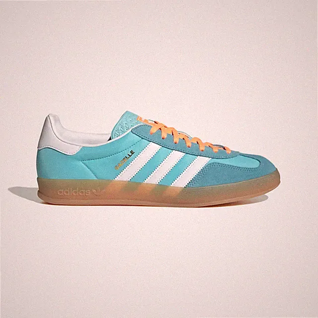 Adidas Originals Gazelle Hallenschuhe in Blau und Gummi