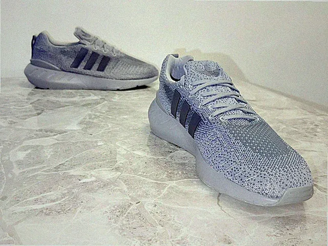 Adidas Originals Swift Run 22 GZ3502 Cool Grey Black UK 7-10,5 Brandneu