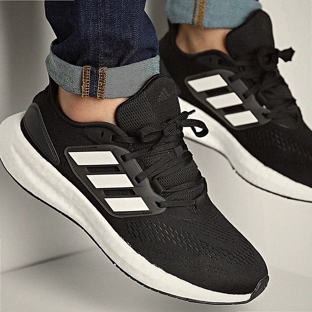 Adidas Pureboost 22 Black Schuhe Turnschuhe Sneaker Größe UK 8 - UVP 110£ GZ5174