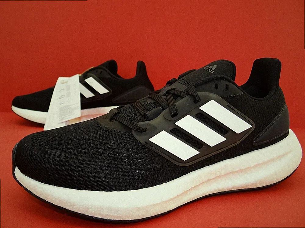 Adidas Pureboost 22 Sneaker Turnschuhe Sport Laufschuhe Herren Schuhe Gr.43 1/3