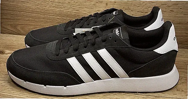 Adidas Run 60s 2.0 schwarz weiß Herren Sneaker Schuhe Gr. UK 7_7,5_8_10,5_11
