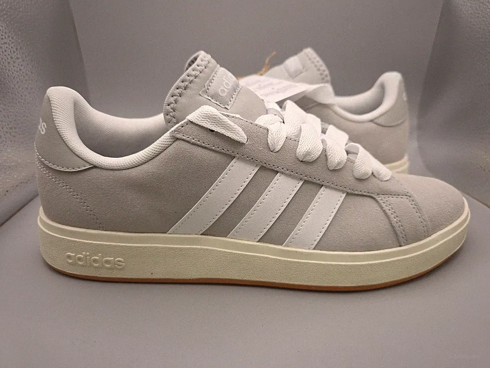 Adidas Run 70s 2.0 Sneaker Grau & Weiß Größe UK 9,5 EU 44 Nagelneu Schuhe