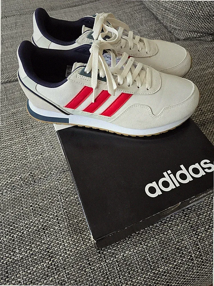 adidas Running Course A Pied Laufschuh Herren Sneaker weiß rote Streifen OVP