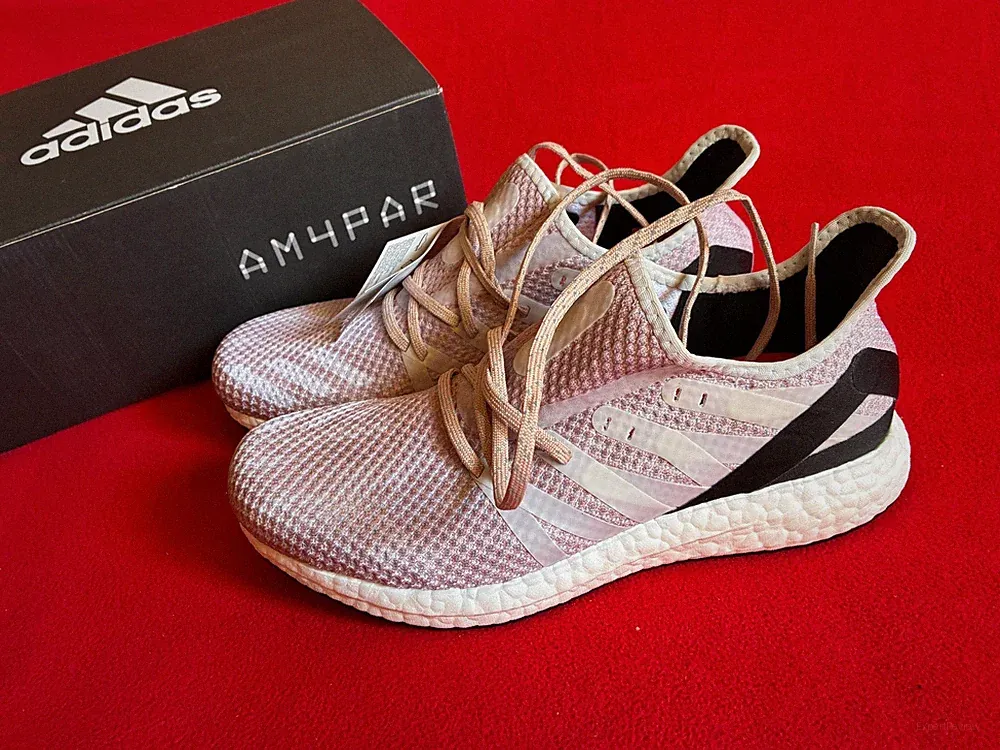 Adidas Speedfactory AM4PAR Beige AH2234 Gr 40 US 8 Sneaker Paris Laufschuhe NEU