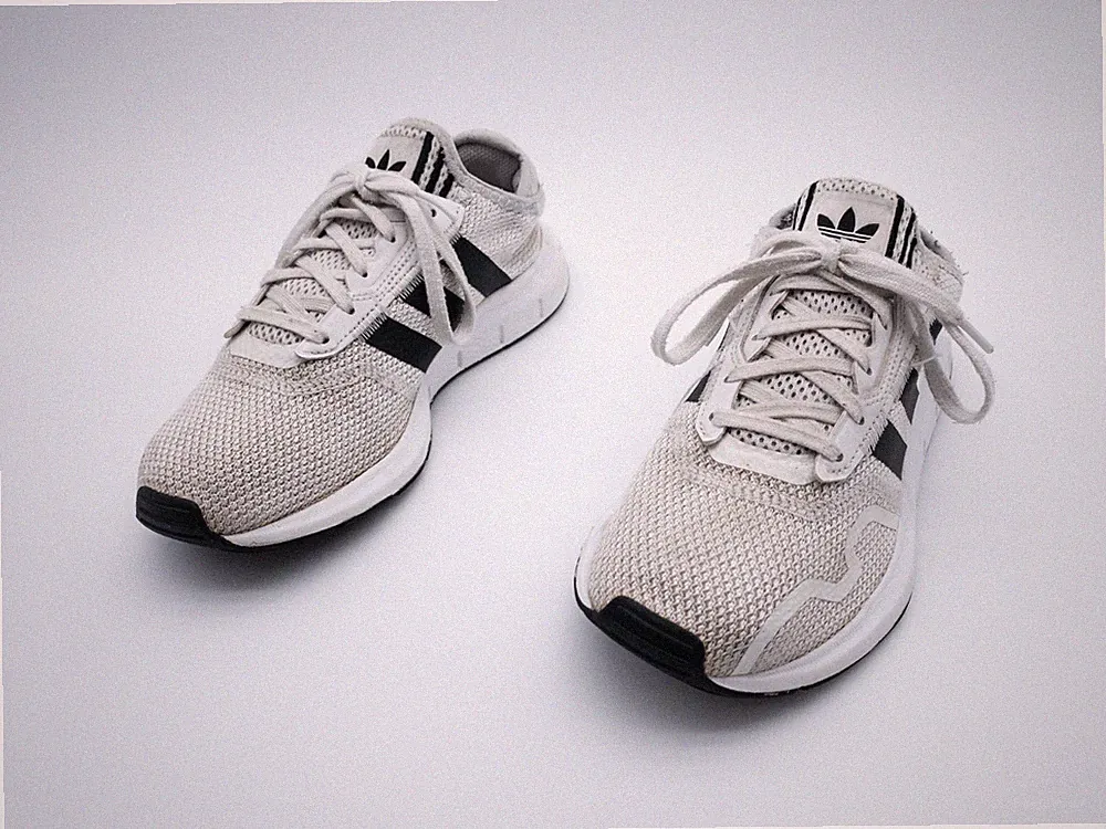 adidas Swift Run X Herren Sneaker Sportschuh Halbschuh weiß Gr40 EU Art 21151-10
