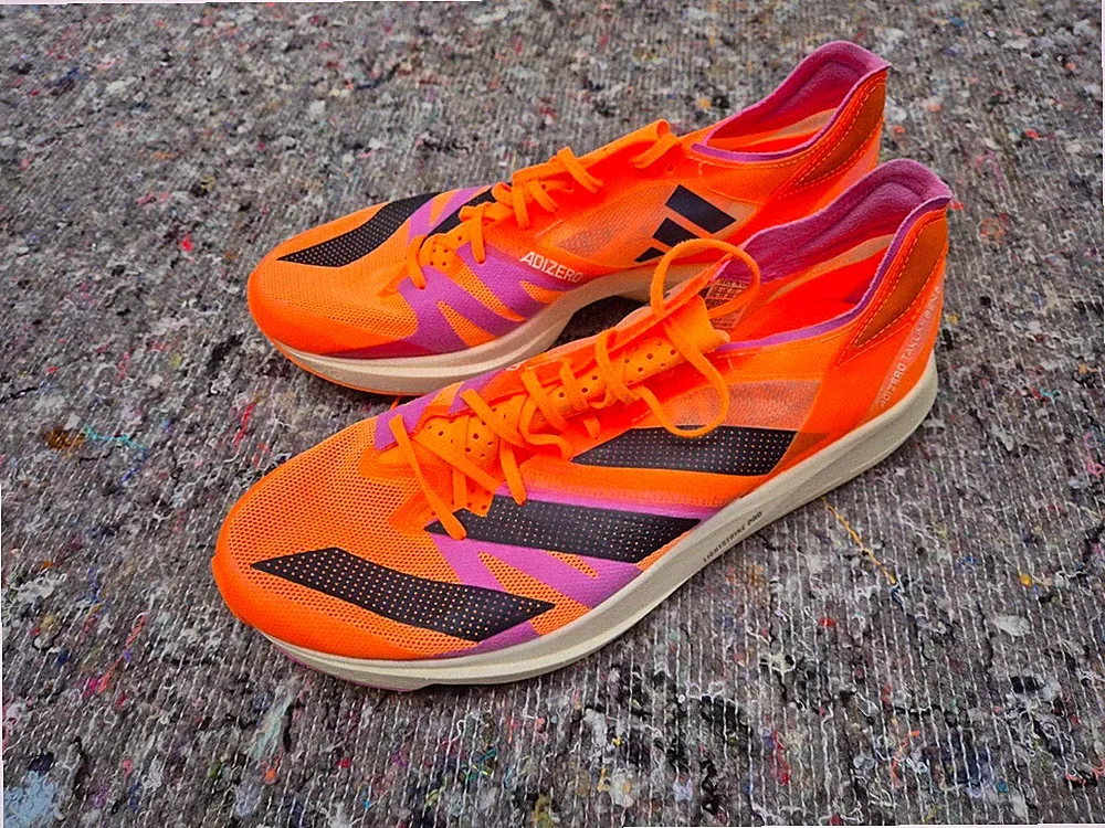 Adidas Takumi Sen 8 Laufschuhe, orange/lila, EU 46, US 11.5, 80 km