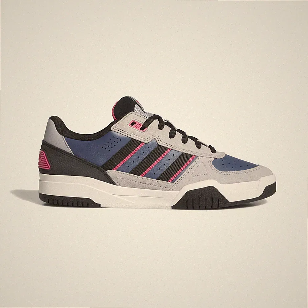 Adidas Tekkira Cup Herrenschuhe in Halo Silver/Core Black/Dual Magenta
