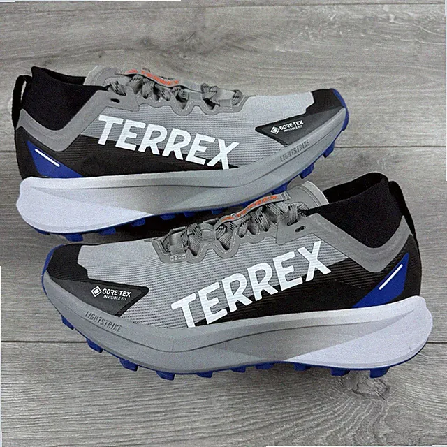 Adidas Terrex Agravic GTX Gore-Tex Trail Wanderschuhe - Größe UK 8,5 / EU 42 2/3
