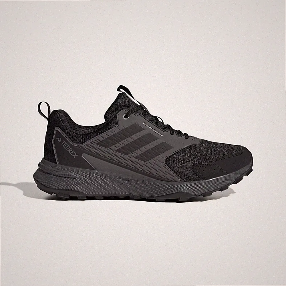 Adidas Terrex Tracefinder Trail Laufschuhe Schwarz und Grau UK 11 - US 11.5