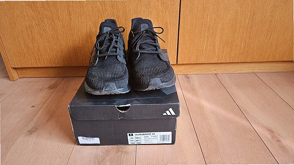 Adidas ultra boost 20 Sneaker Laufschuhe schwarz gr. 45 1/3