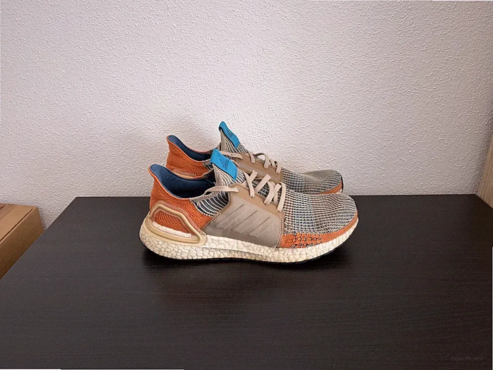 Adidas UltraBoost 19 Braun/Orange/Blau/Weiß Laufschuhe US 9,5 EU 43 1/3 (B37707)