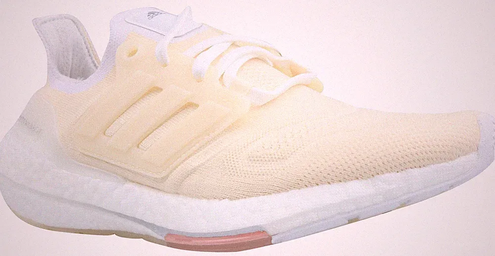 Adidas UltraBoost 22 Damen Sneaker Laufschuhe Turnschuhe beige GY7226 NEU 39 1/3