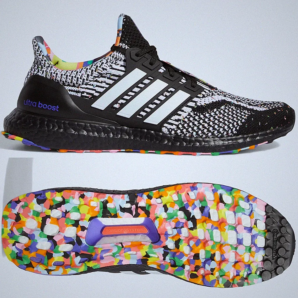 Adidas UltraBOOST 5.0 DNA Größe 8 9 9,5 10 11 Kris Andrew Small Pride Love Unites