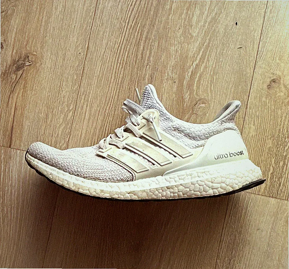 adidas UltraBoost Herren Sneaker Laufschuhe Beige Low Top Textil Schnürung