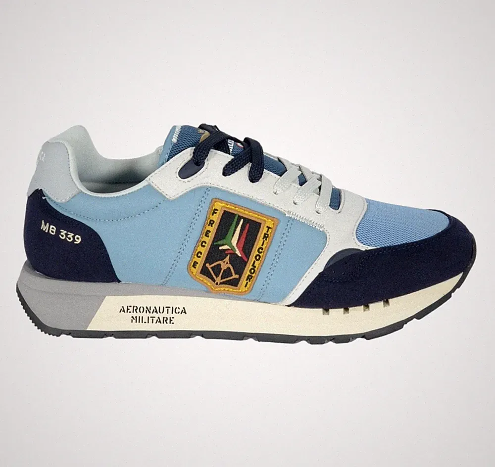 AERONAUTICA MILITARE Herren Sneaker Running Pfeile Tricolor SC0292 943 Hellblau