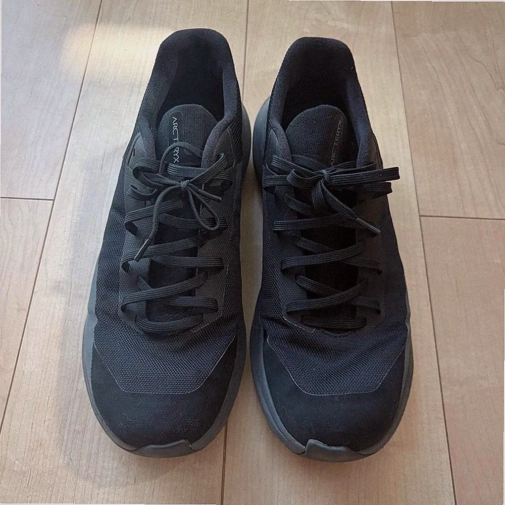 ARC'TERYX Norvan LD4 Trail Laufschuhe Schwarz/Graphit 27cm Herren Top