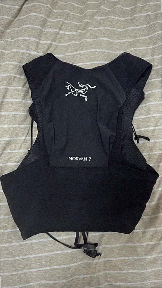 Arc'teryx NORVAN7 Laufschuhe Neu Ohne Flachmann aus Japan