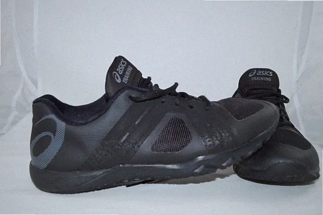 Asics Conviction X2 Training EU 43,5 US 9,5 Sportschuhe Schwarz S802N