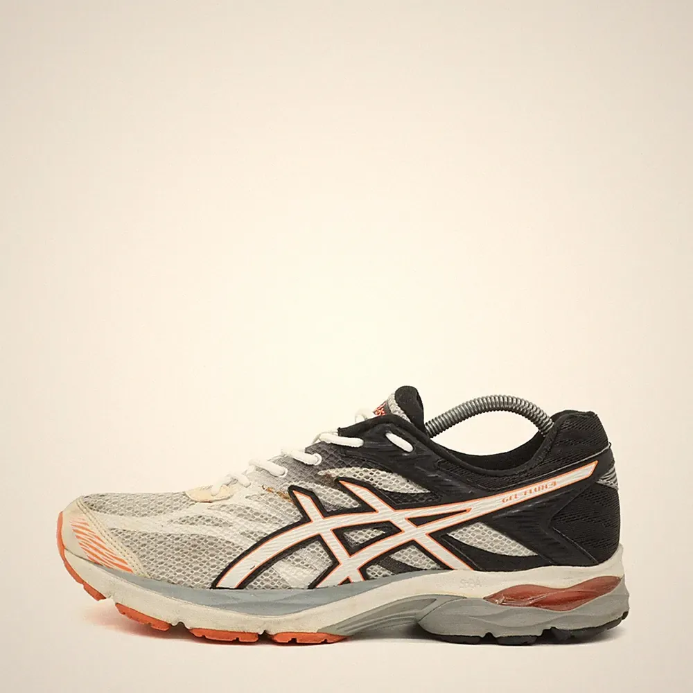 ASICS Damen GEL-Flux 4 Sneaker weiß Synthetik GEL-Dämpfung Laufschuhe EU 40