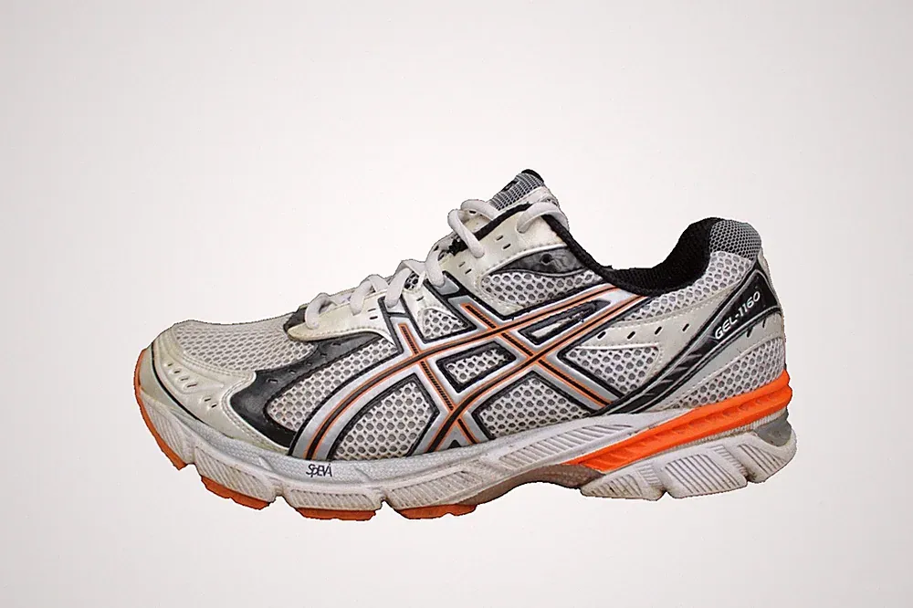 ASICS GEL-1160 Herren Schuhe Laufschuhe Gr.44,5 US 10,5