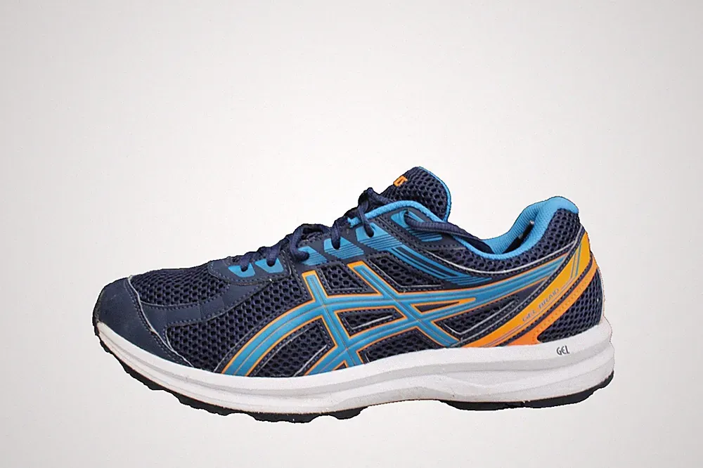 laufschuhe herren 46