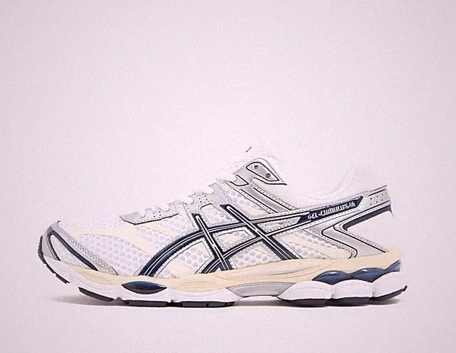 ASICS GEL-CUMULUS 16 Sneaker in Weiß Schuhe