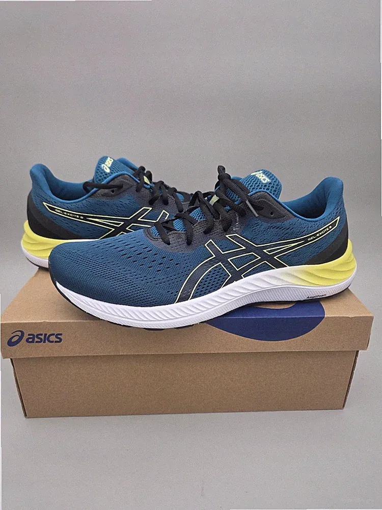 Asics Gel-Excite 8 Herren Größe UK 12 EU EU 48 türkis sportliche Laufschuhe Turnschuhe
