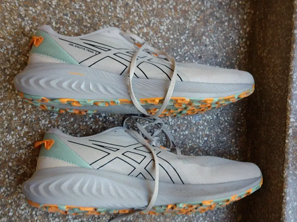 Asics Gel Excite Trail 2 Gr 50.5 32cm Laufschuhe Trail