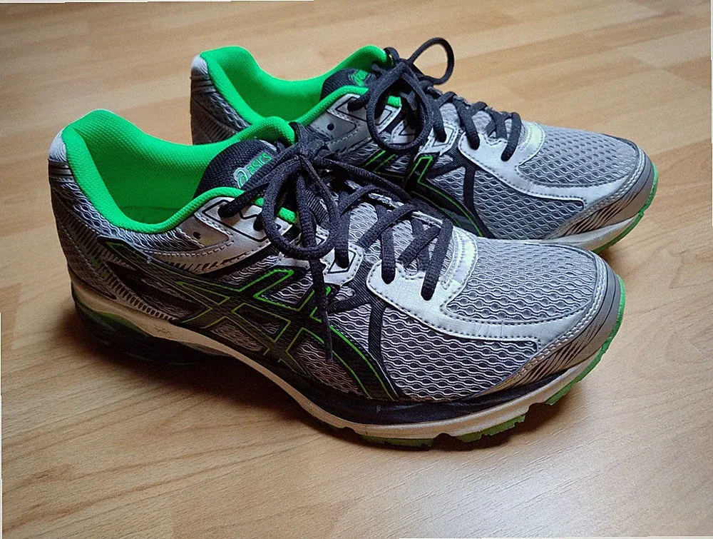 ASICS GEL-FLUX 3 Herren Laufschuhe EU 44,5 (US 10,5) Mesh Atmungsaktiv Grau/Grün