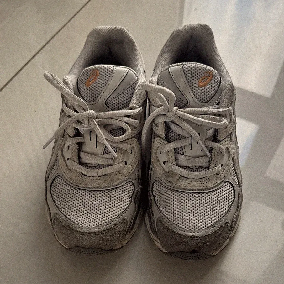 laufschuhe herren weiß