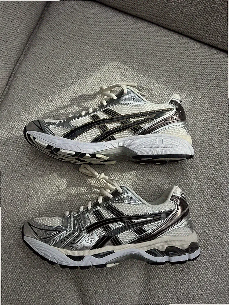 Asics Gel-Kayano 14 Cream Black Silber Sneaker Laufschuhe EUR 46,5 Neu