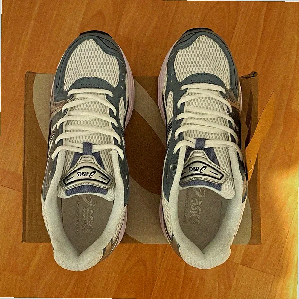 ASICS GEL-KAYANO 14 Herren Sneaker Grau/Weiß/Blau 42