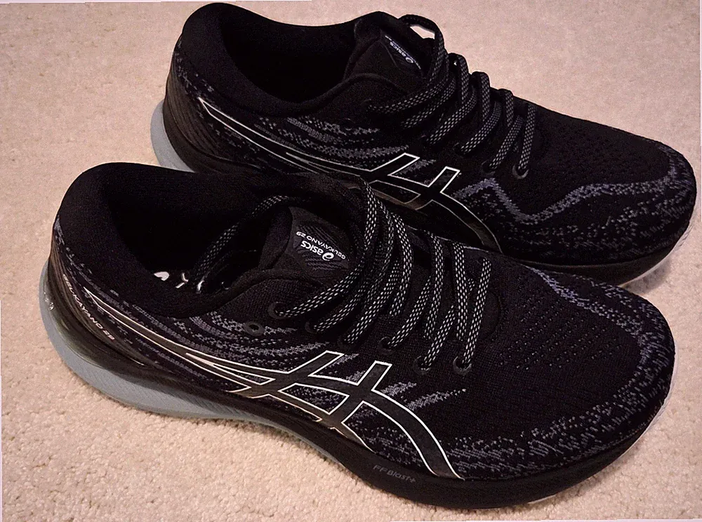 ASICS Gel-Kayano 29 Herren Laufschuhe, Schwarz / Sky, 41.5 EU